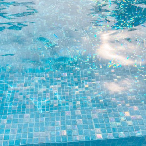 Detalle de agua con reflejo Akua Premium